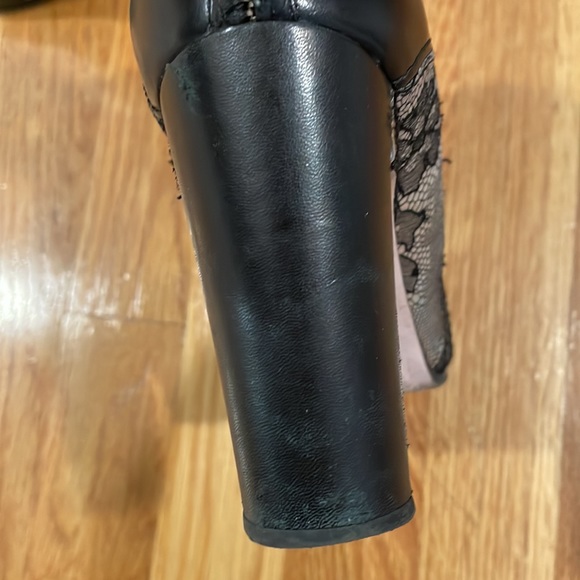 Zipper on the back booties - Picture 4 of 6